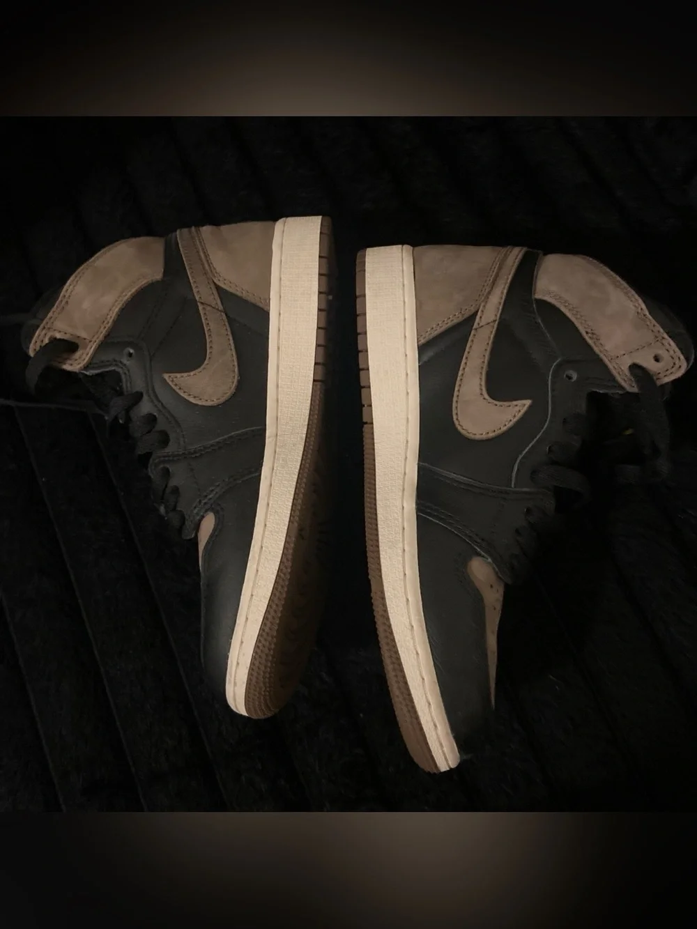 Nike Men's High-Top Sneakers in Black and Brown